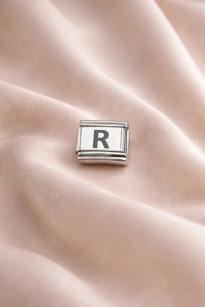 “R” Harf Charm – Çelik Bileklik Modülü, Kişiye Özel Harf Aksesuarı