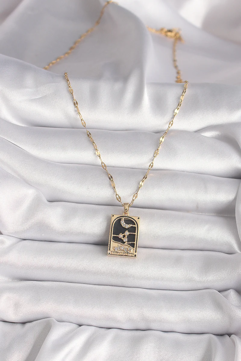 316L Çelik Gold Renk Zirkon Taşlı Ay Figürlü Tarot Model Kadın Kolye