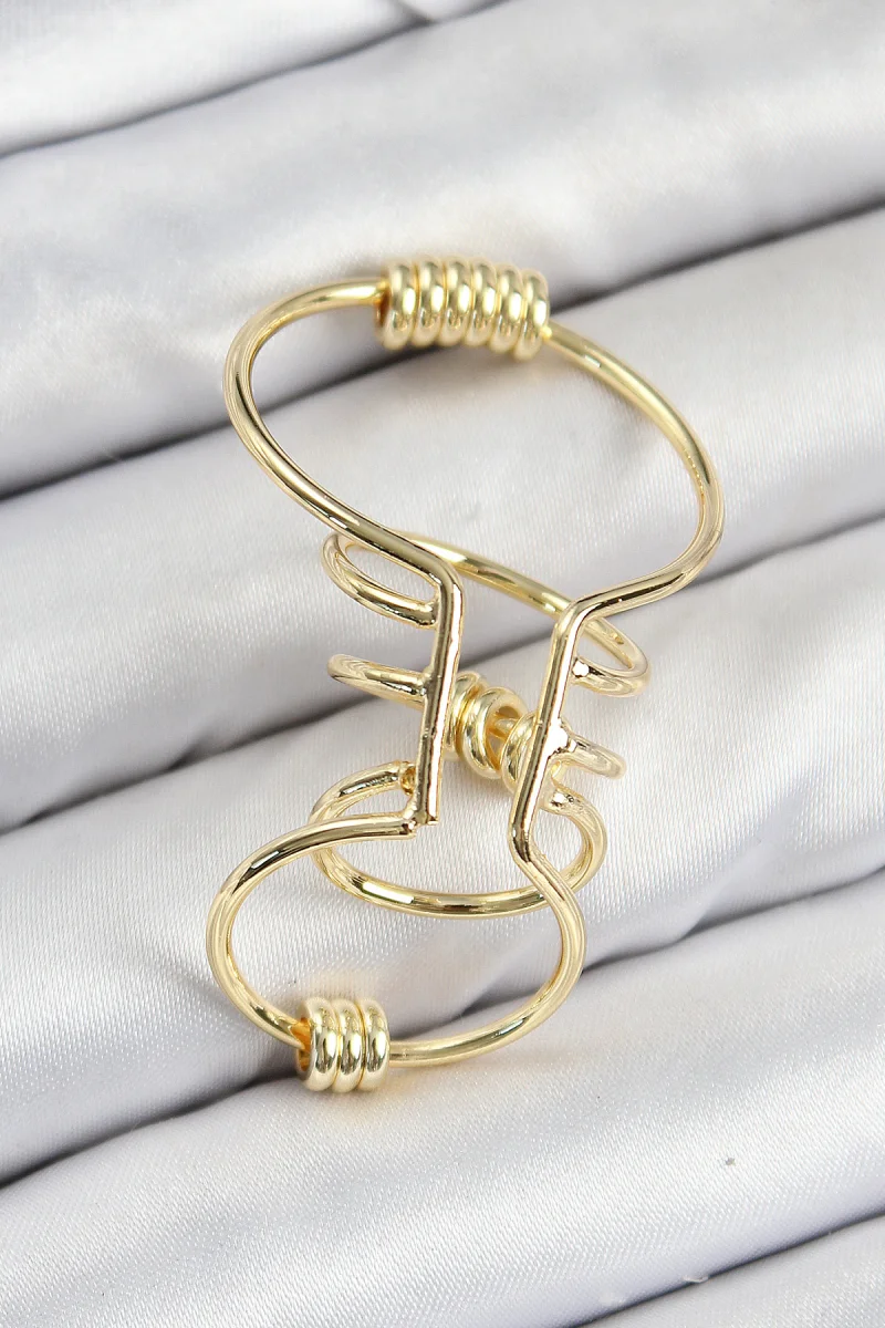 Pirinç Halkalı Model Gold Renk Kıkırdak Küpe