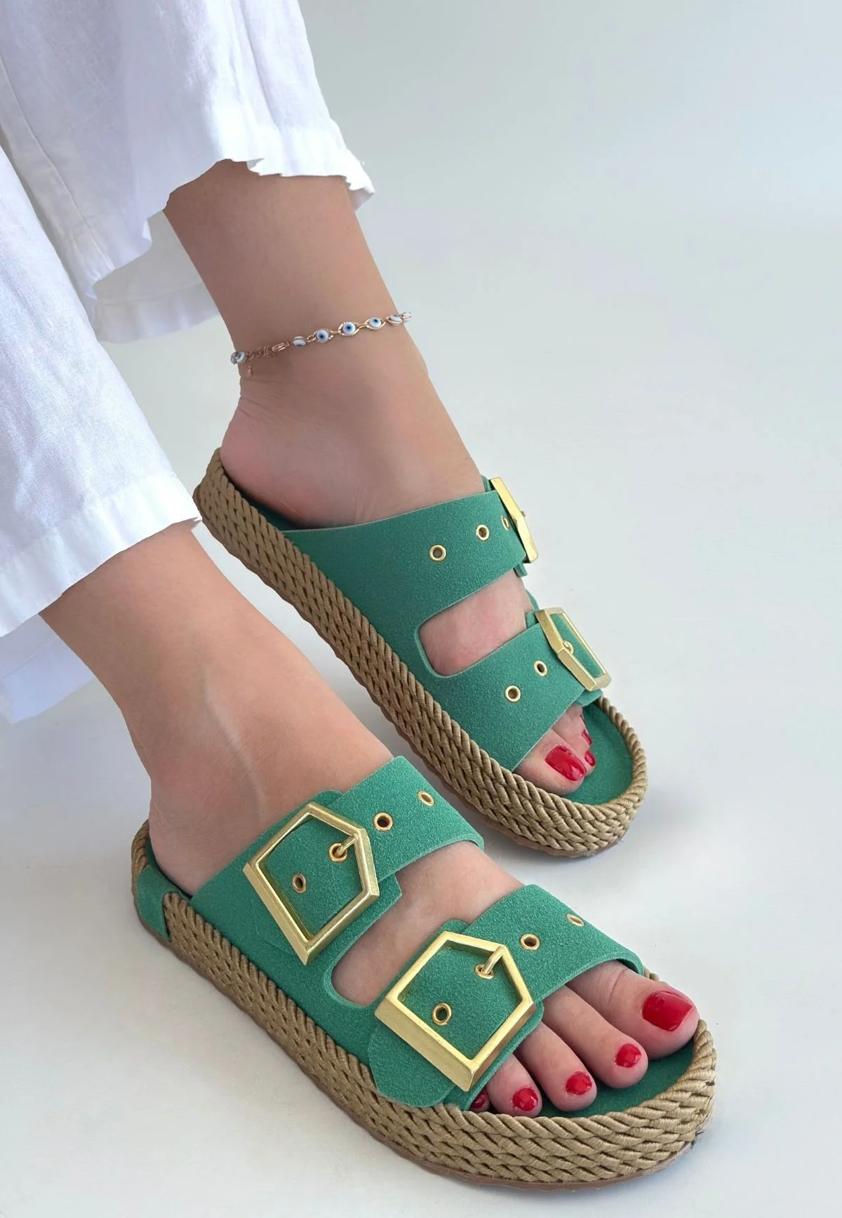 İces Yeşil Nubuk Terlik