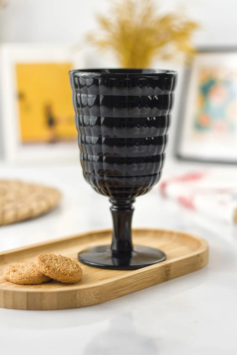 Allegra Siyah 6’lı Kadeh Bardak Seti 750 ml Akrilik Malzeme - Cam Değildir Kırılmaya Dayanıklı