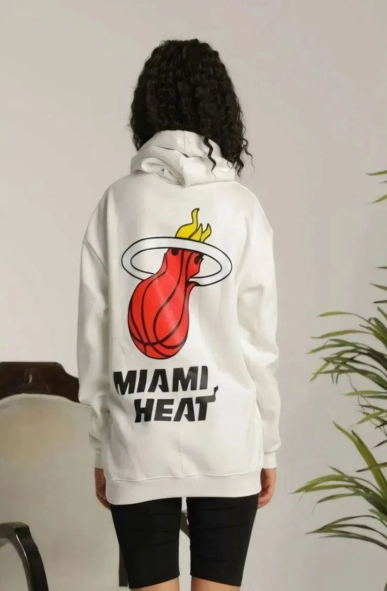 Kadın Oversize Kapüşonlu Cepli Baskılı 3 İplik Pamuklu Hoodie Sweatshirt - Beyaz