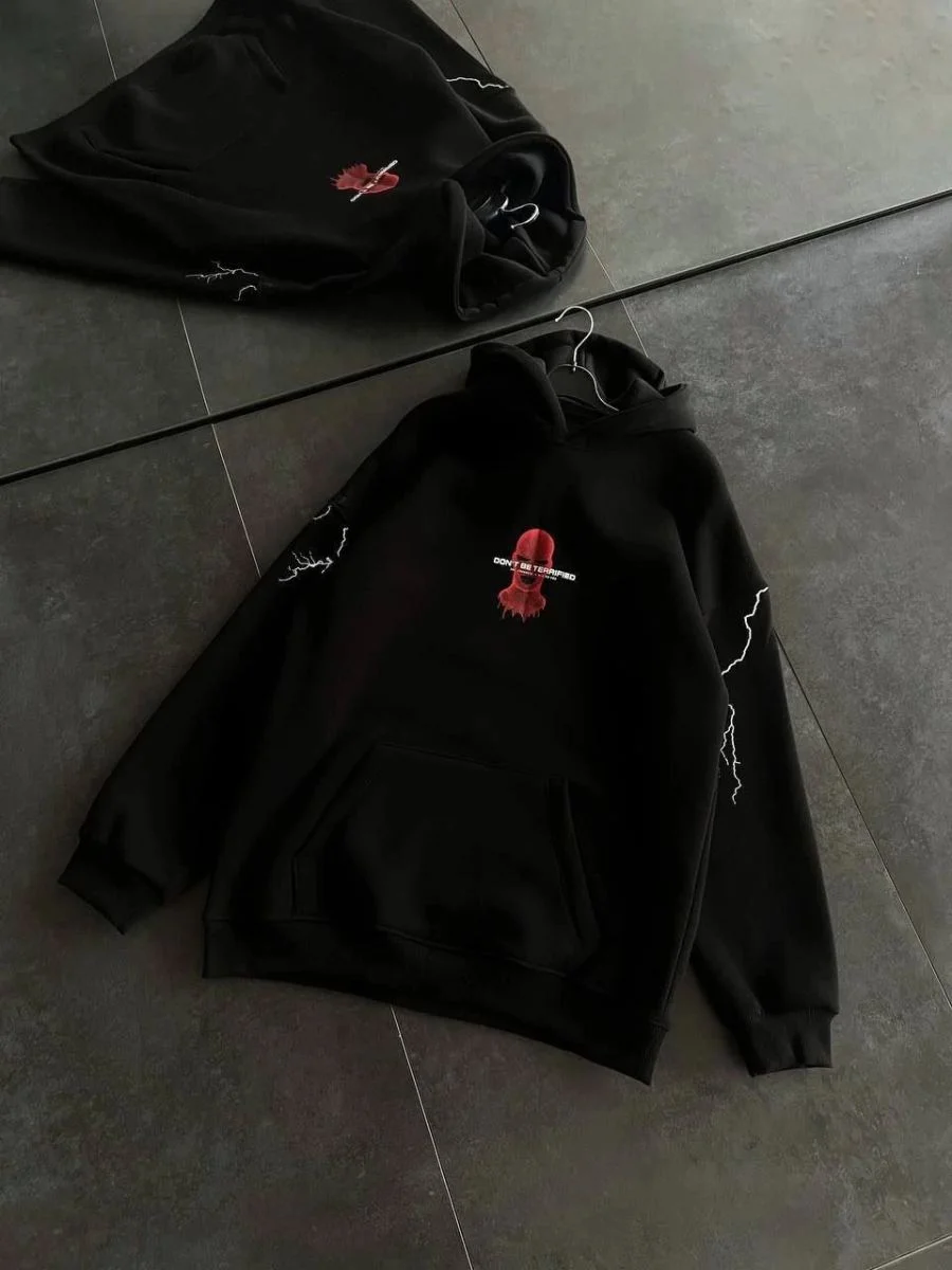 Kadın Kapüşonlu Kanguru Cepli Sweatshirt 3 İplik Pamuklu Baskılı Hoodie - Siyah
