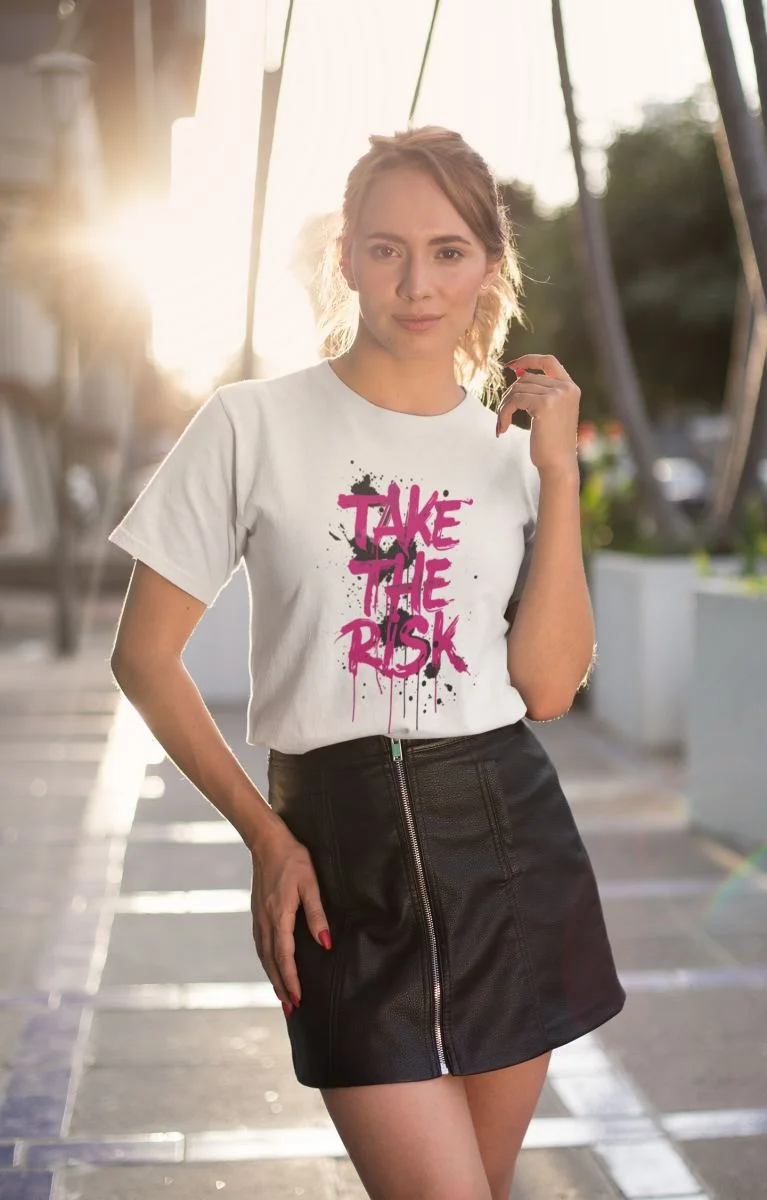 KADIN Özel Baskılı Modern Fit %100 Pamuk Bisiklet Yaka T-Shirt