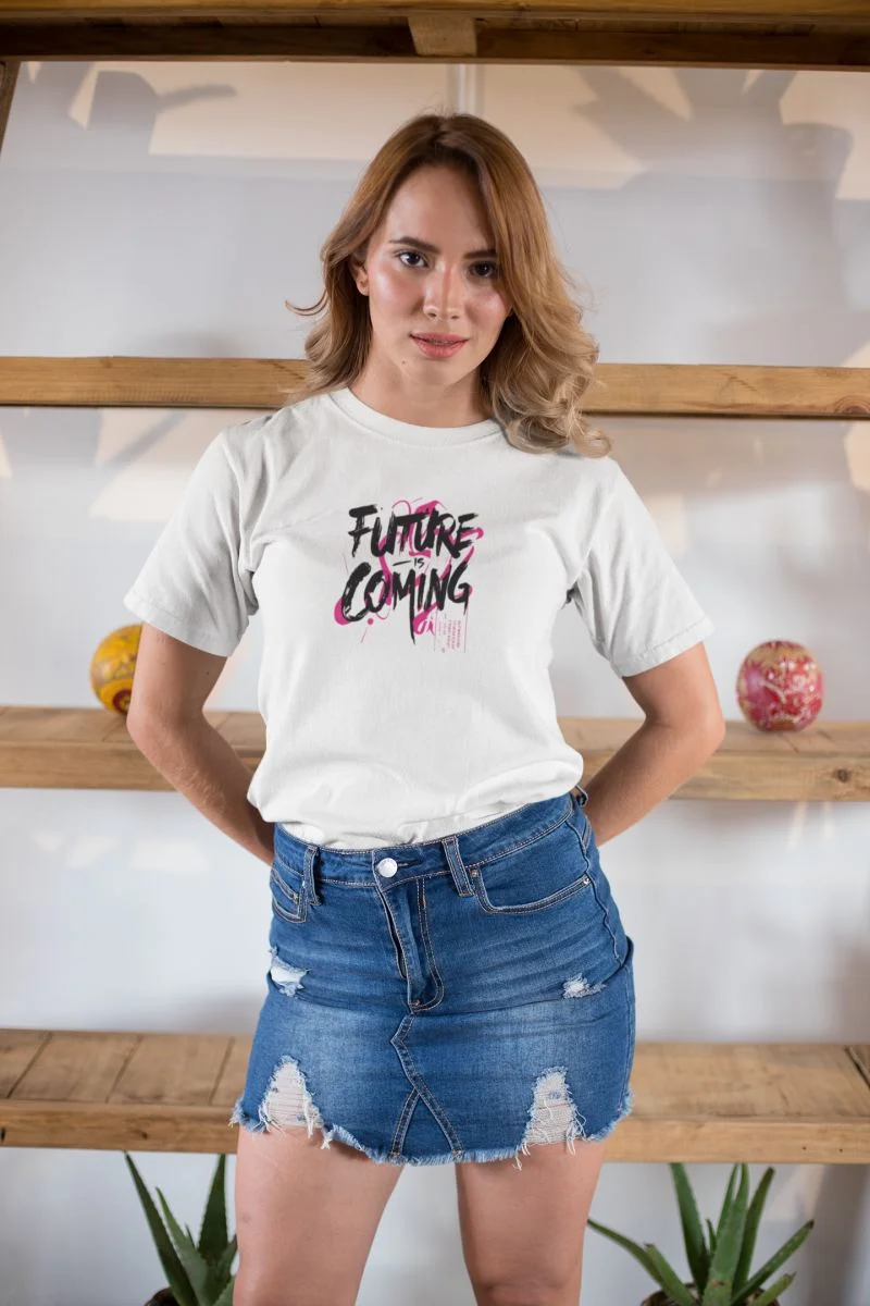 Kadın Özel Baskılı Modern Fit %100 Pamuk Bisiklet Yaka T-Shirt