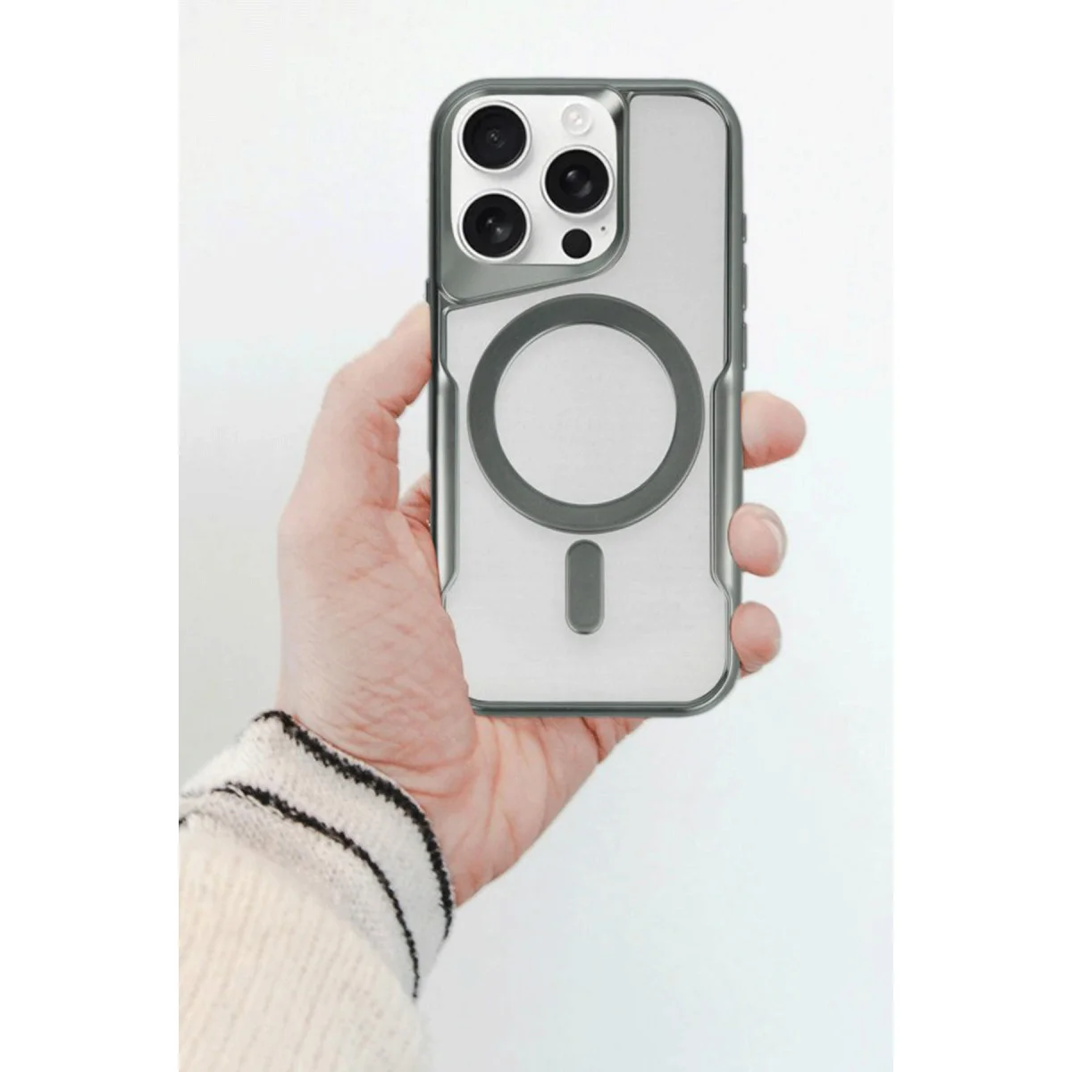 iPhone 14 Pro Kılıf Boyi Magsafe Silikon Kapak - Siyah