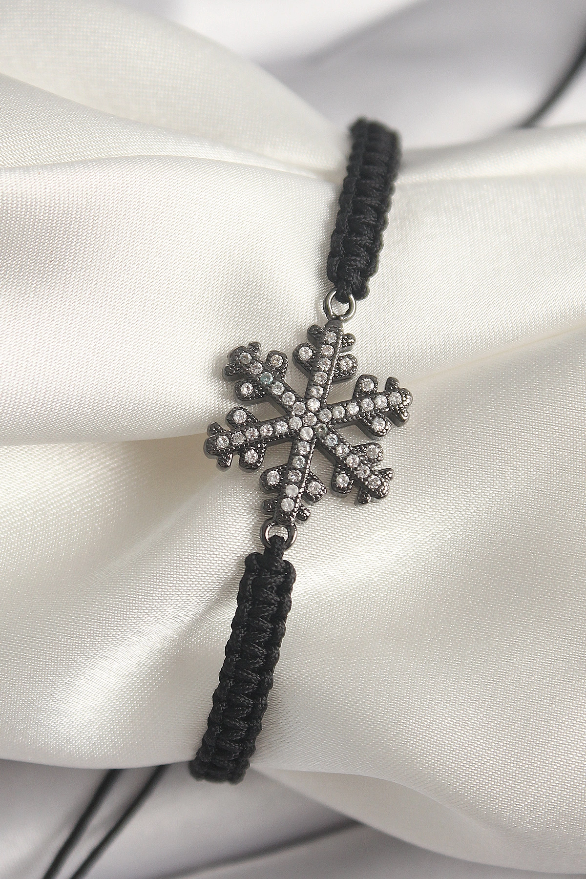 Pirinç Füme Renk Zirkon Taşlı Kar Tanesi Figür Makrome Asansörlü Model Kadın Bileklik