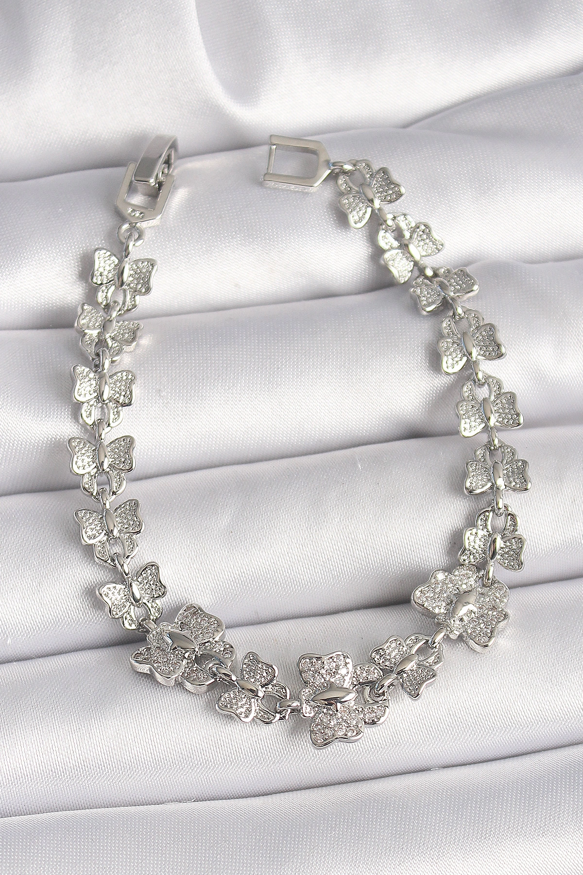 Pirinç Gümüş Renk Zirkon Taşlı Kelebek Model Zincir Kadın Bileklik