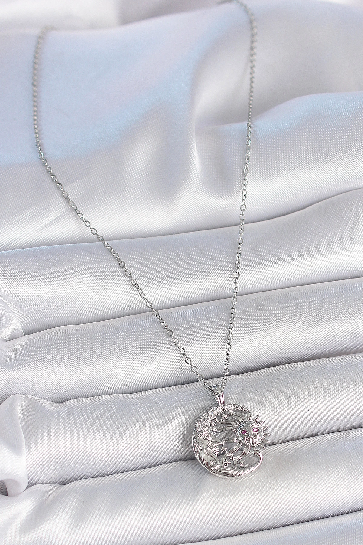 316L Çelik Gümüş Renk Zincir Ay Güneş Model Zirkon Taş Detay Kadın Kolye