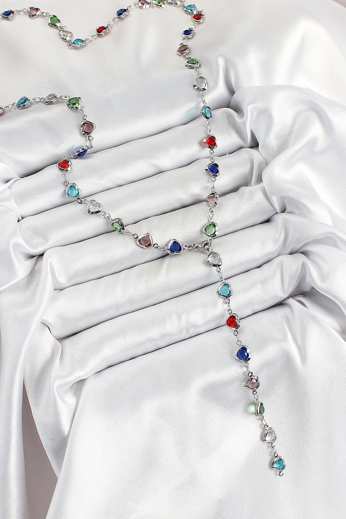 Pirinç Gümüş Renk Karışık Renk Zirkon Taşlı Kalpli Y Kadın Kolye