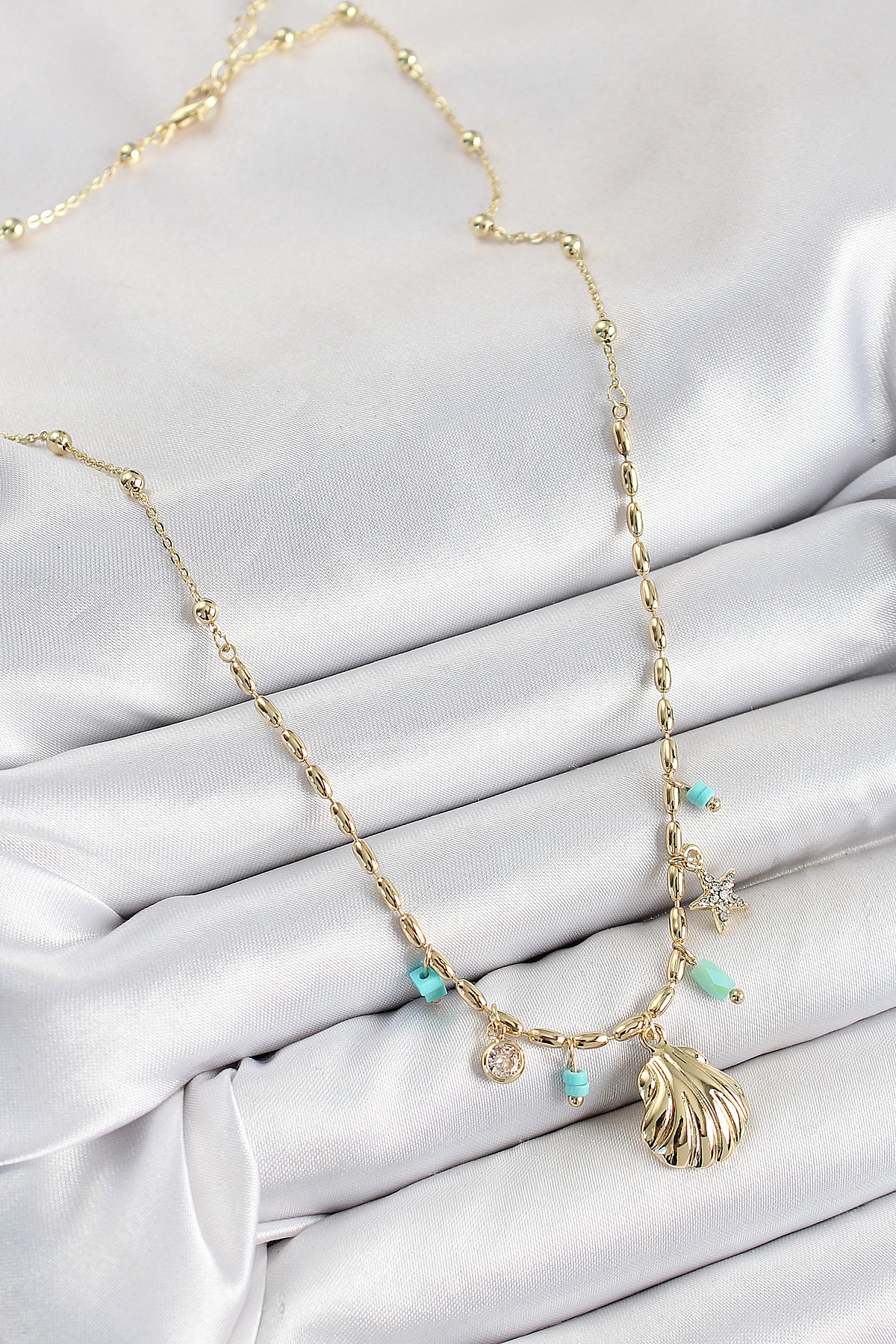 Pirinç Zirkon Taşlı Deniz Kabuğu Model Gold Renk Kadın Kolye