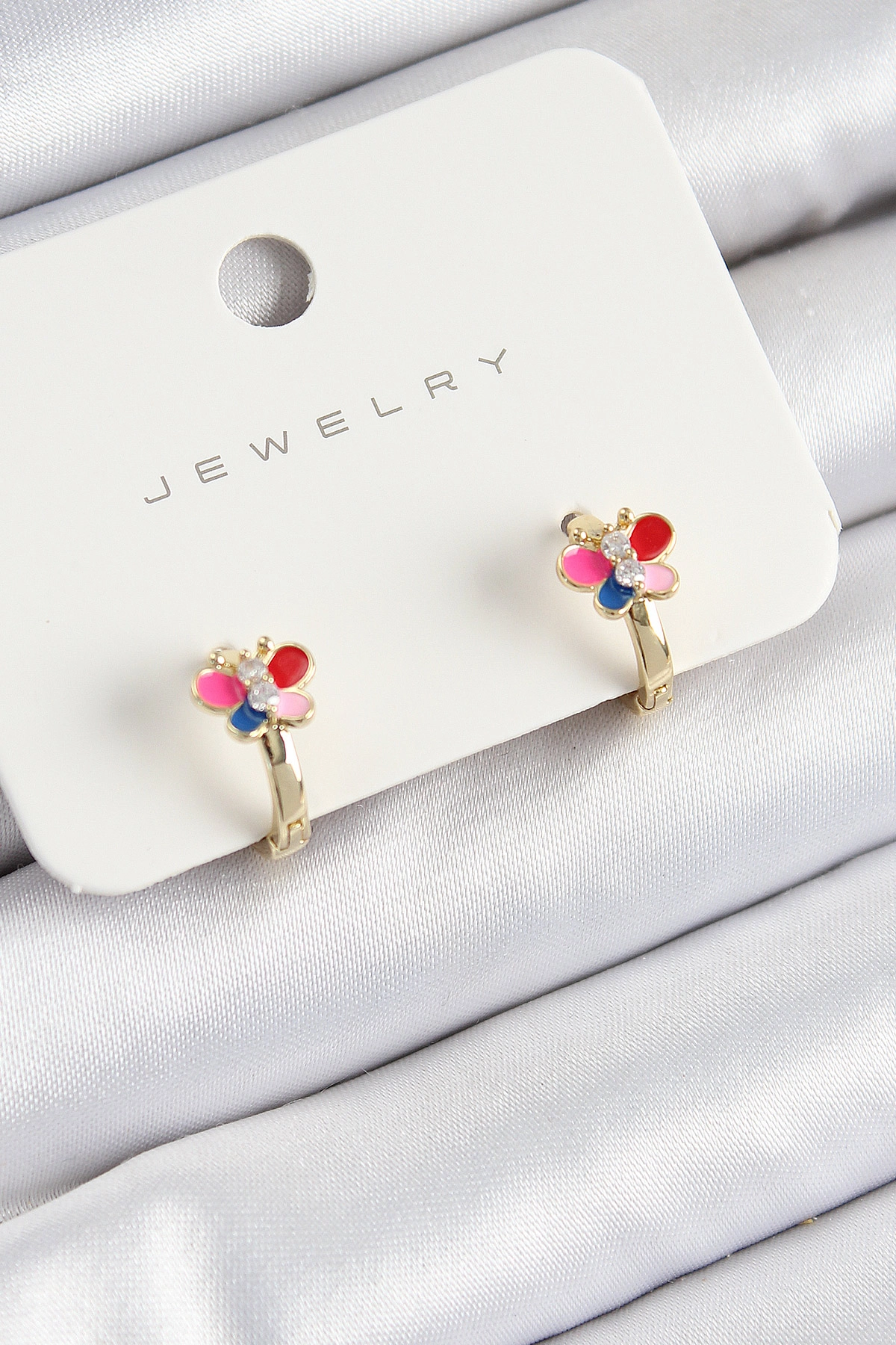 Pirinç Zirkon Taşlı Kelebek Model Gold Renk Çocuk Küpe