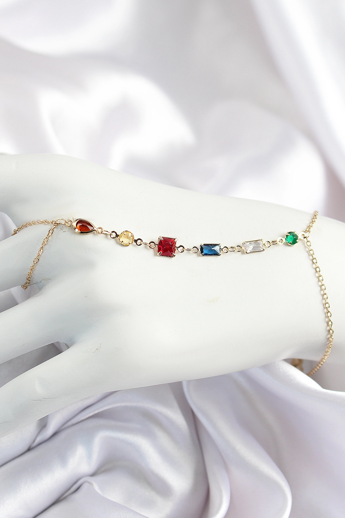 Pirinç Renkli Zirkon Taşlı Y Model Gold Renk Kadın Şahmeran