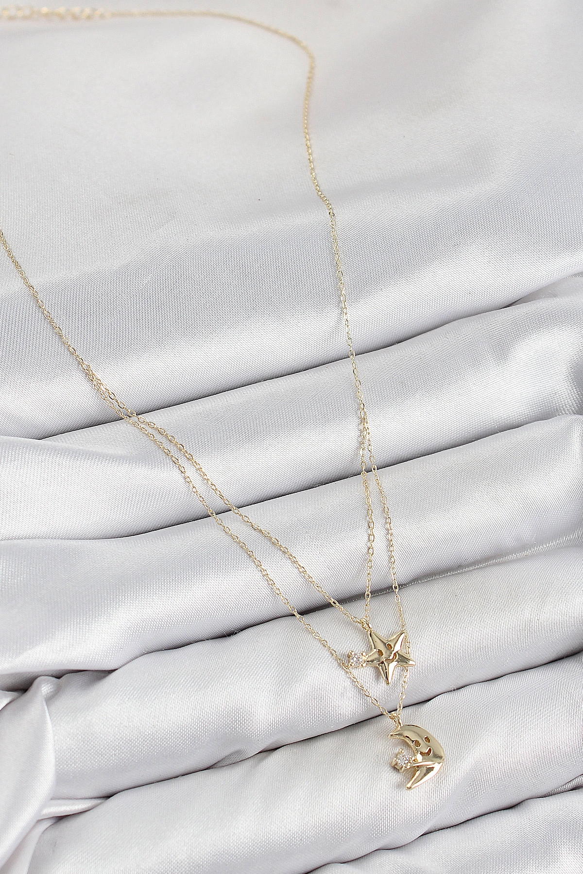 Pirinç Zirkon Taşlı Yıldız Ve Ay Model Gold Renk Kadın Kolye