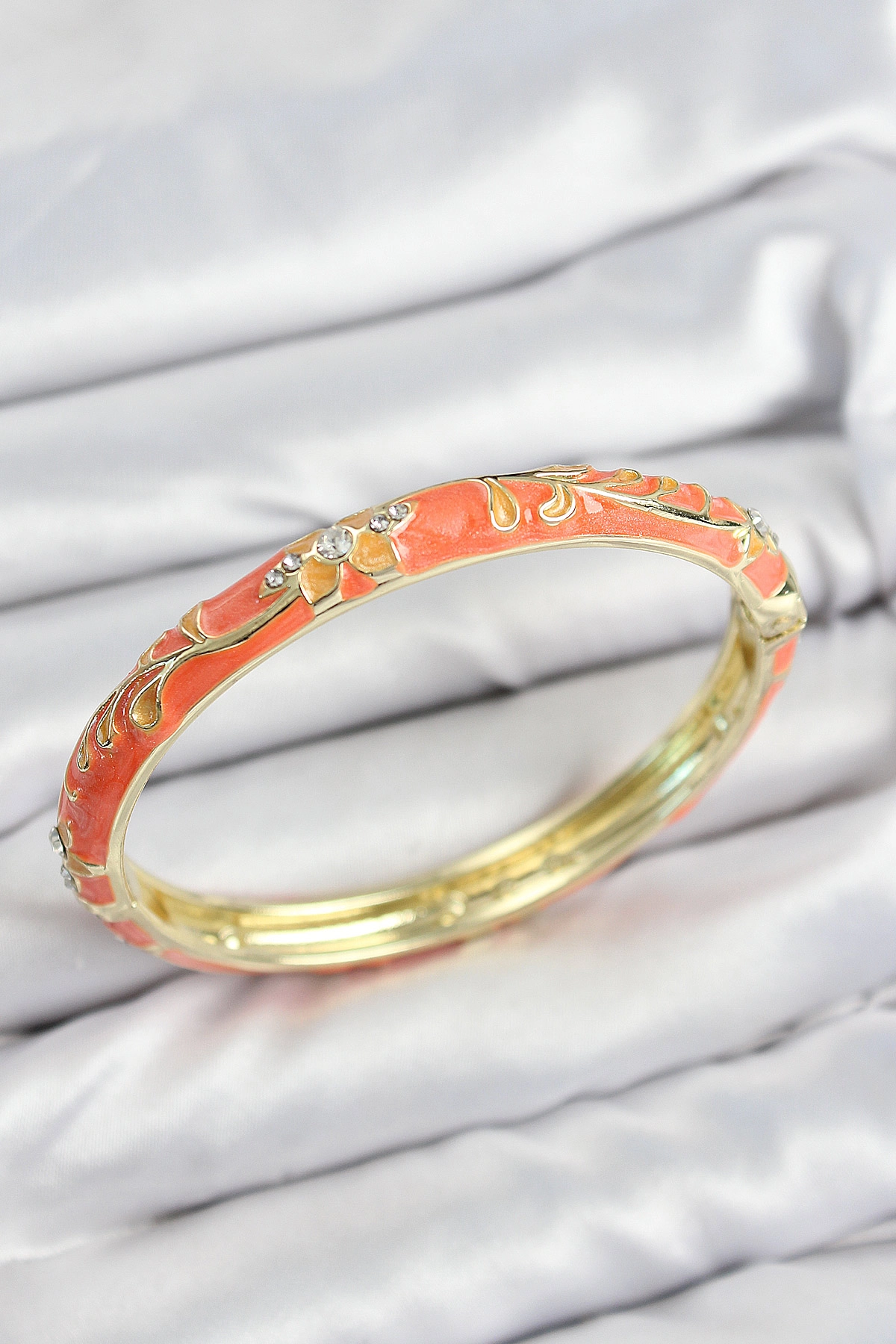 Mineli Pirinç Zirkon Taşlı Turuncu Çiçek Motifli Gold Kadın Kelepçe