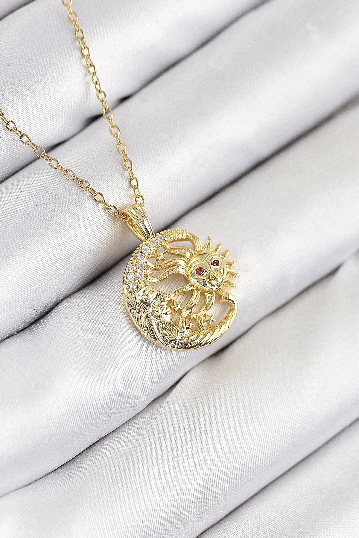 316L Çelik Zirkon Taşlı Ay Ve Güneş Model Gold Renk Kadın Kolye