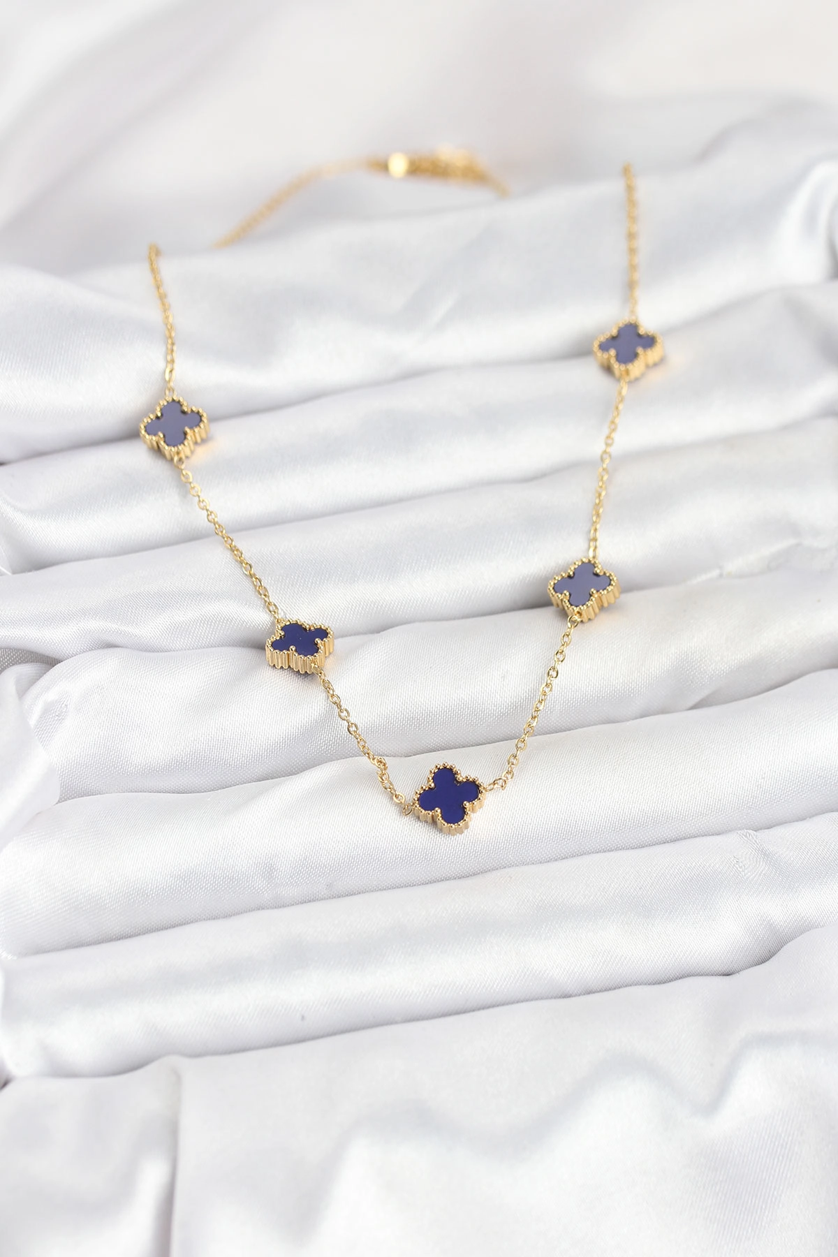 316L Çelik Zincir Gold Renk Lacivert Baby Boy Yonca Kadın Kolye