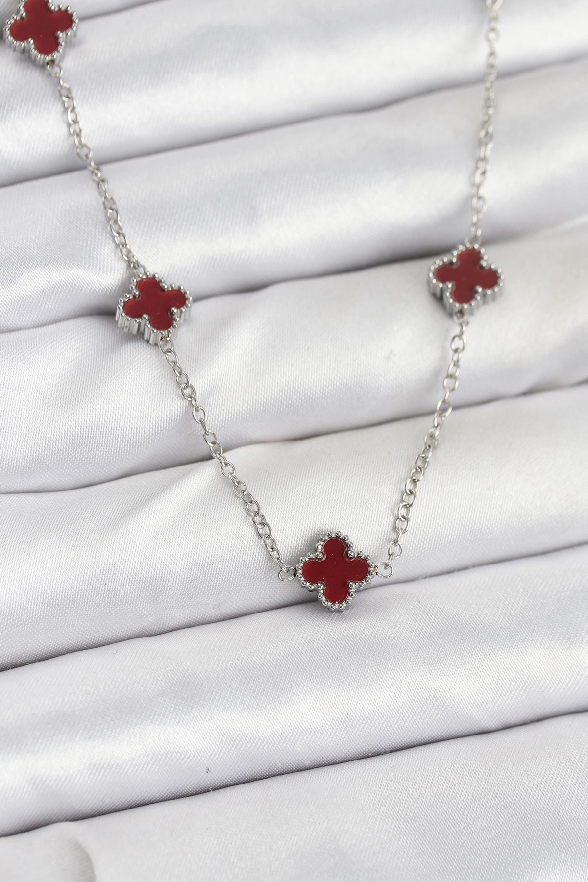 316L Çelik Zincir Gümüş Renk Bordo Baby Boy Yonca Kadın Kolye