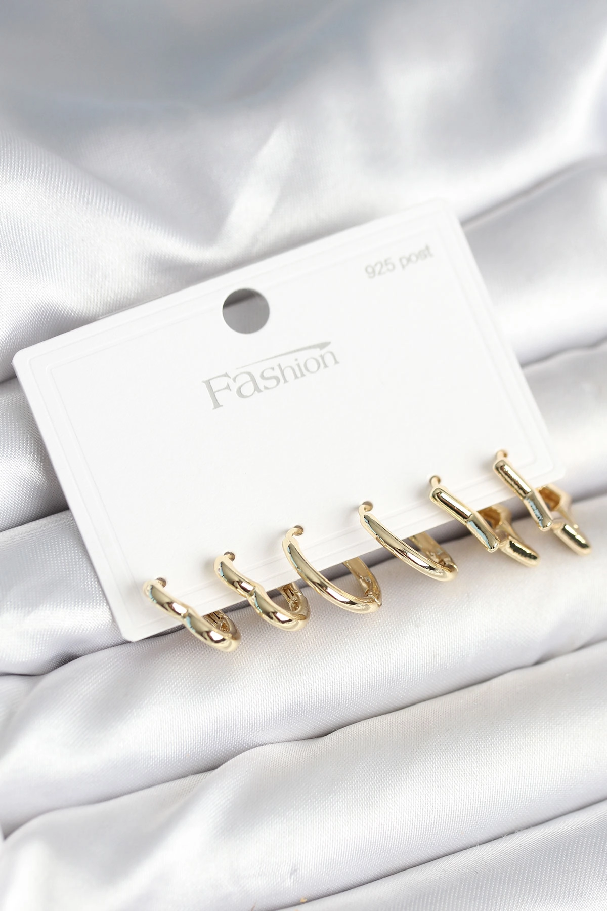 Pirinç Gold Renk Kalp Yıldız ve Halka Model 925 Ayar Gümüş Çivili Kadın Küpe Seti