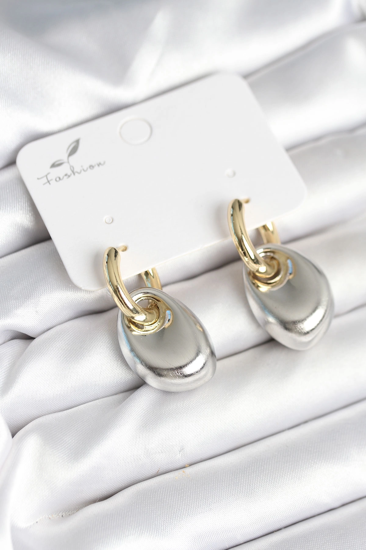 Pirinç Damla Model Gümüş Gold Renk Kadın Küpe