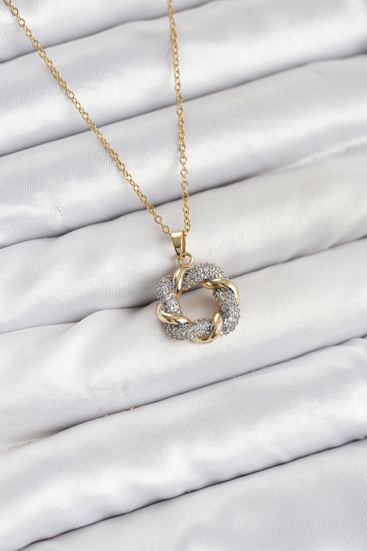 316L Çelik Zincir Gold Renk Zirkon Taşlı Sarmal Model Kadın Kolye