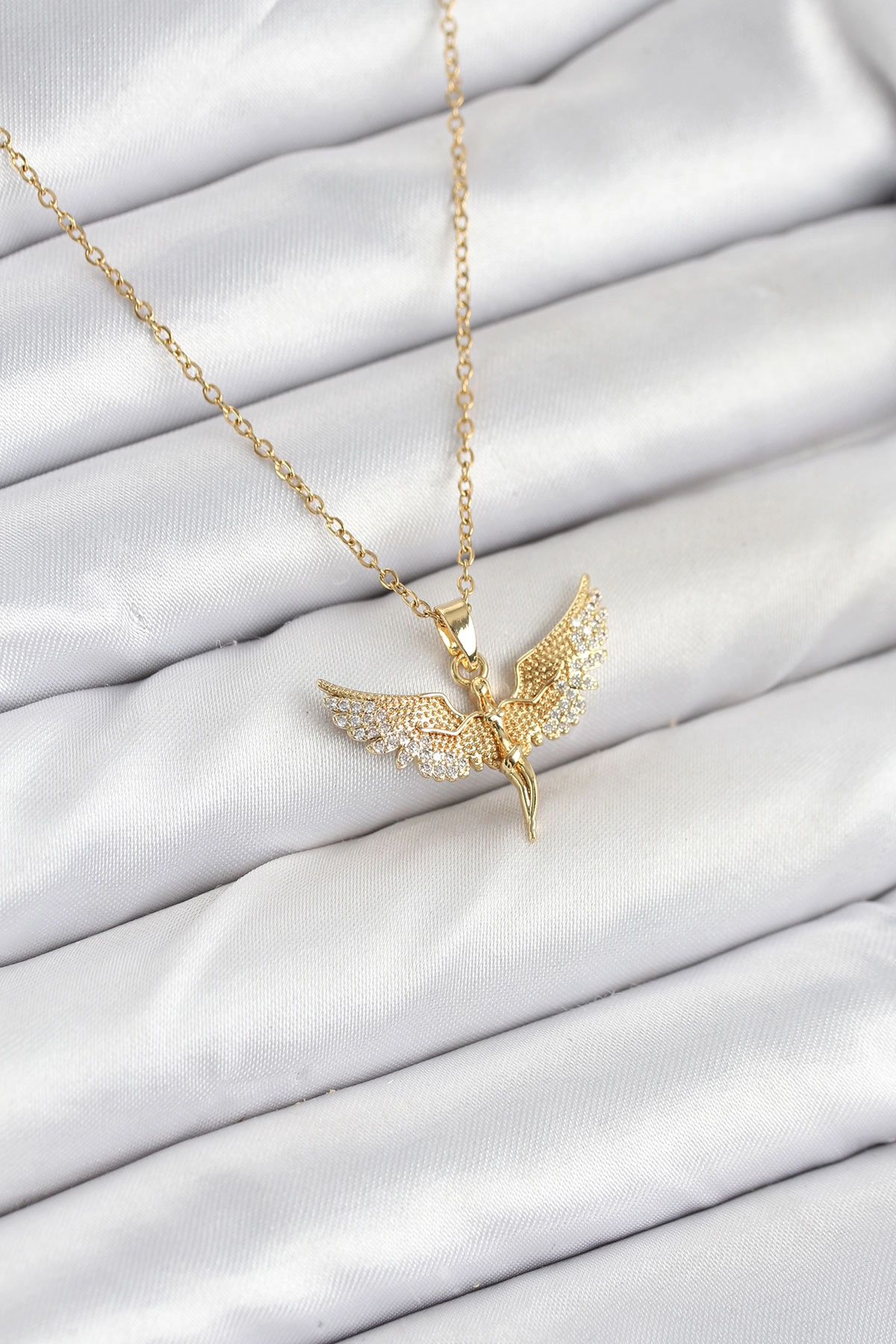 316L Çelik Zincir Gold Renk Melek Model Kadın Kolye