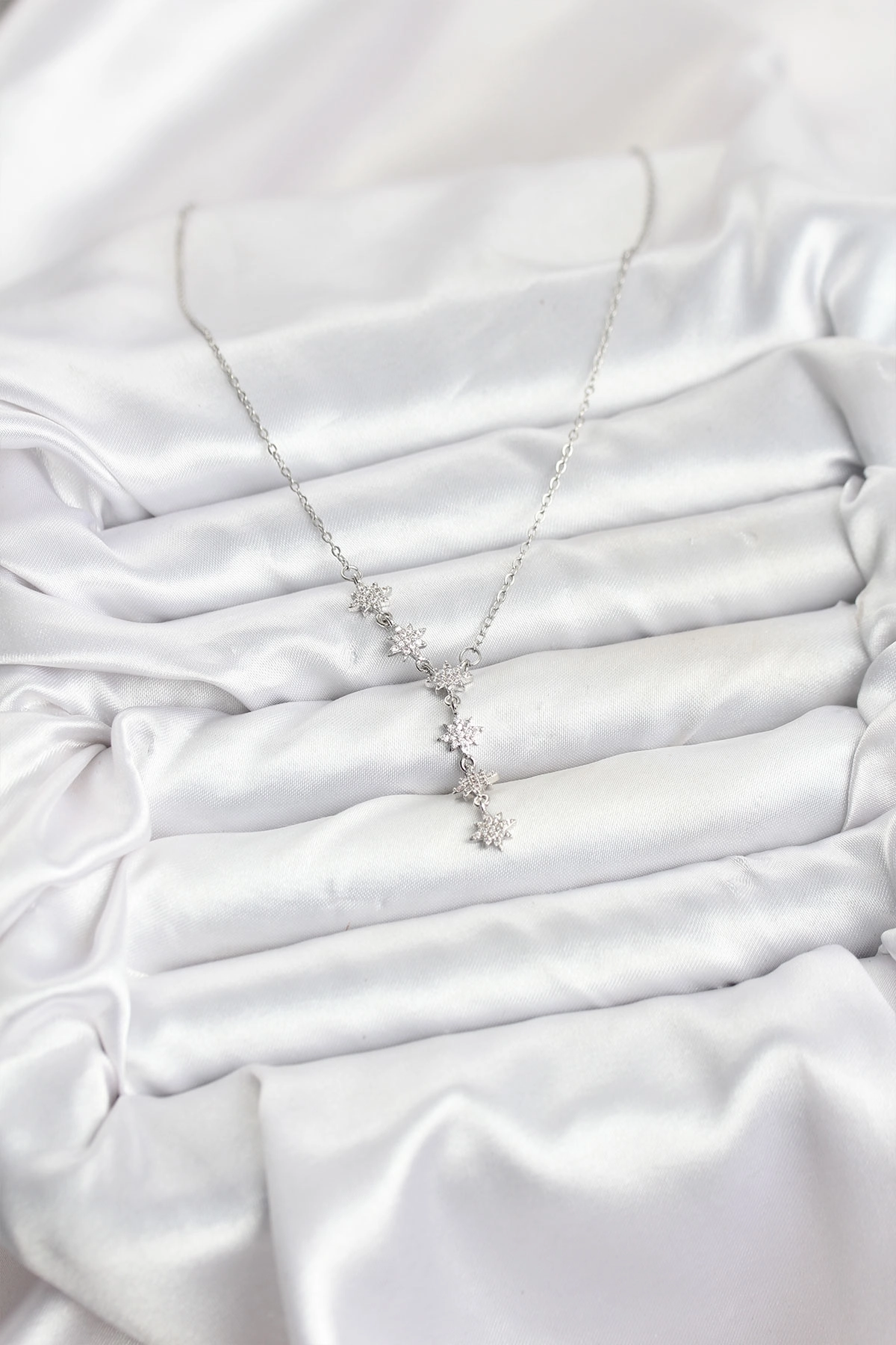 316L Çelik Zincir Gümüş Renk Kutup Yıldızı Model Kadın Kolye