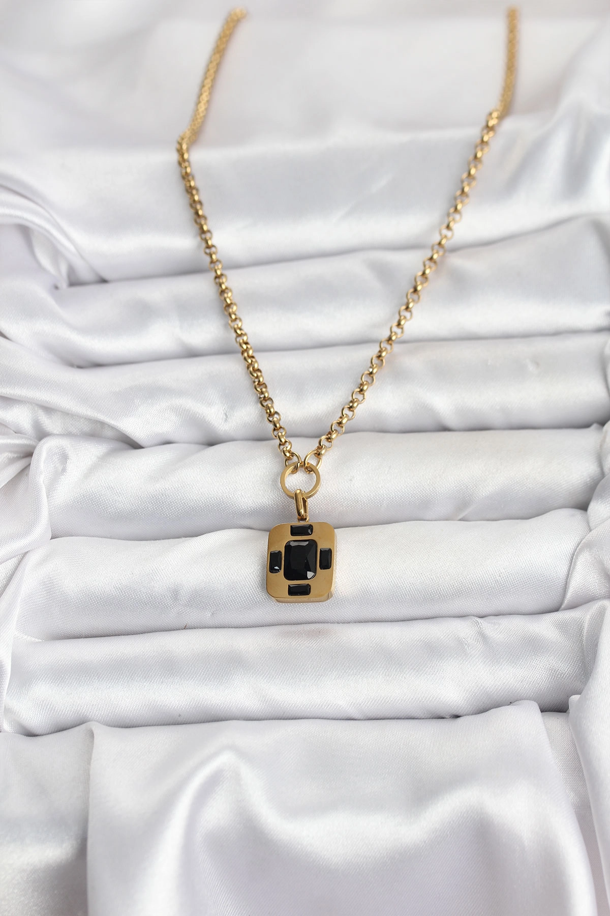 316L Çelik Zincir Gold Renk Vintage Model Kadın Kolye