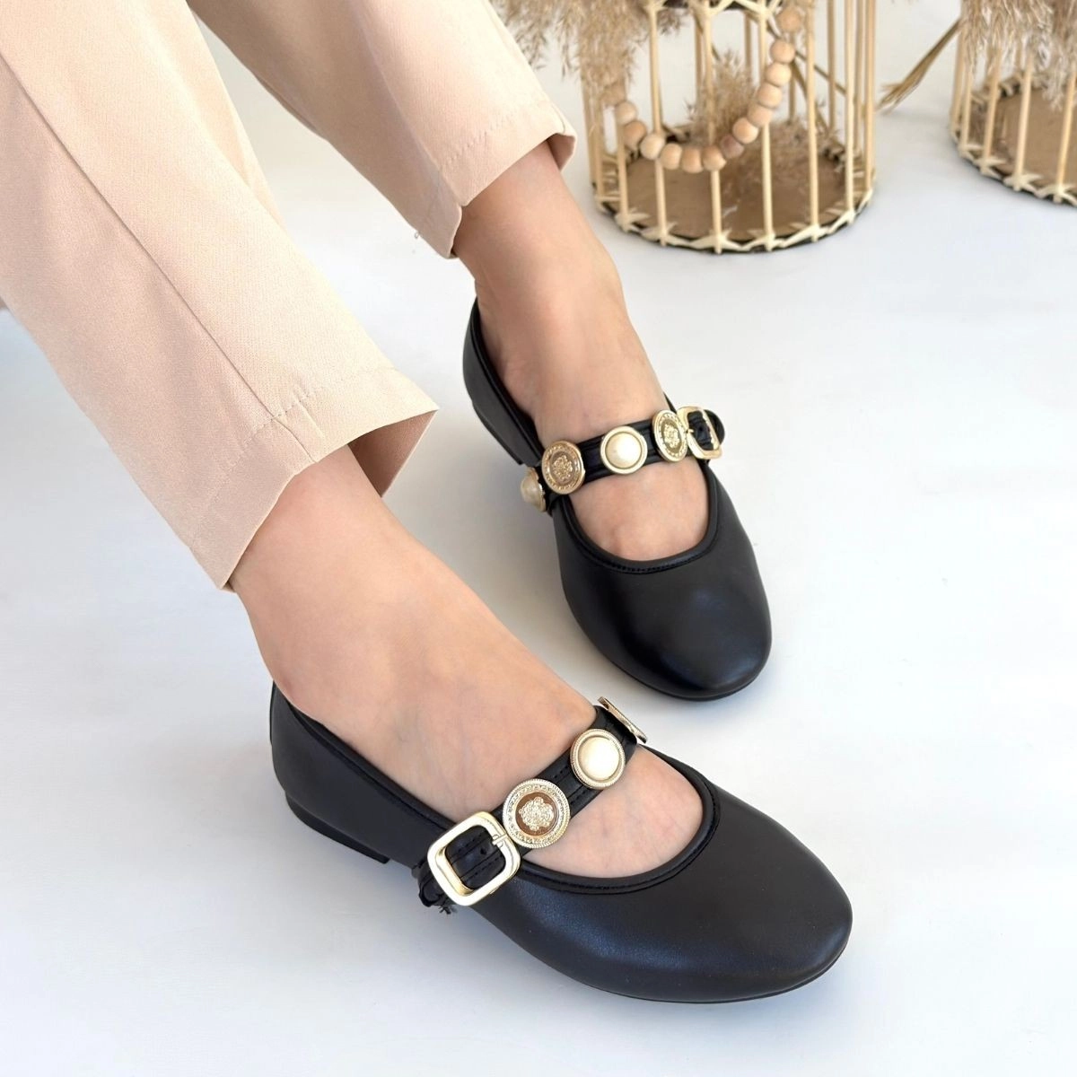 Atnis Siyah Cilt Babet Ayakkabı