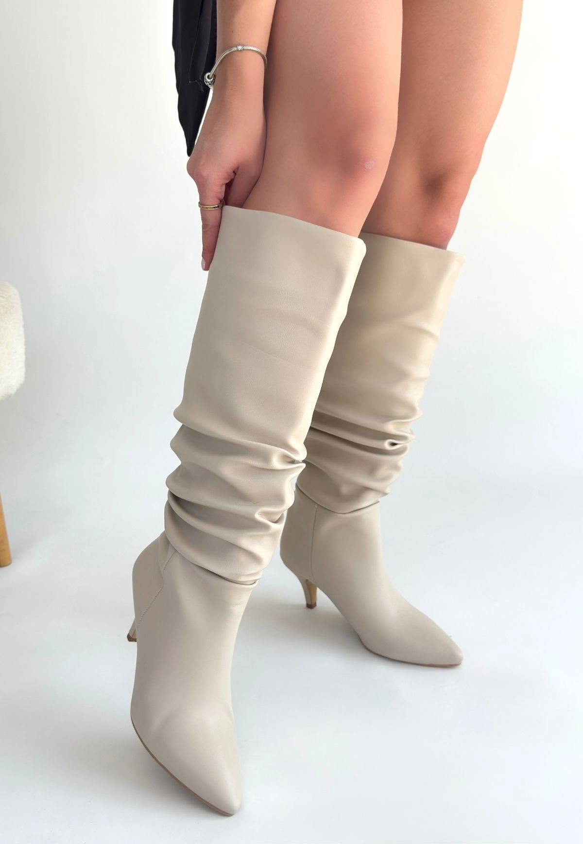 Zelya Bej Cilt Topuklu Çizme