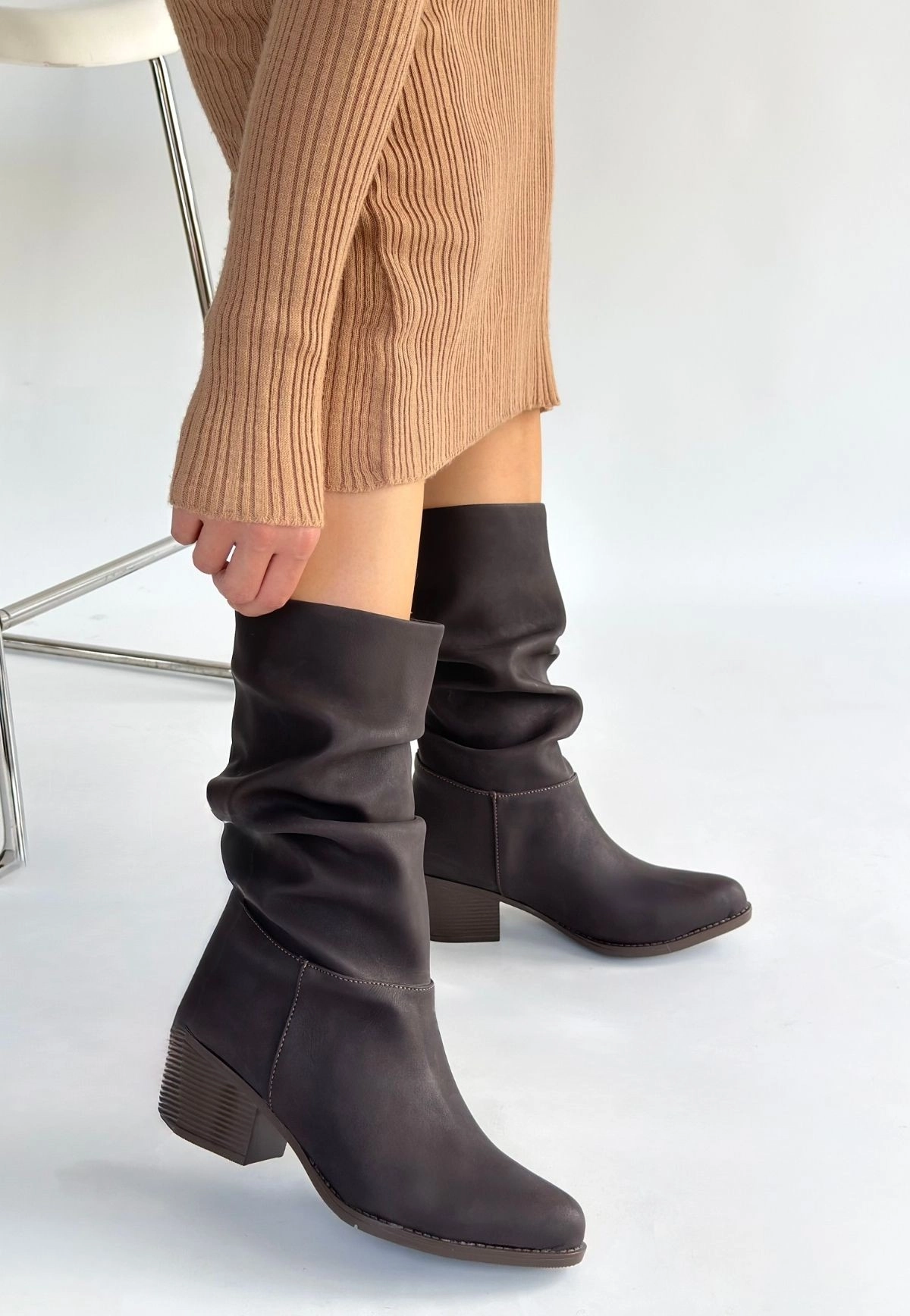 Yior Kahverengi Nubuk Topuklu Bot