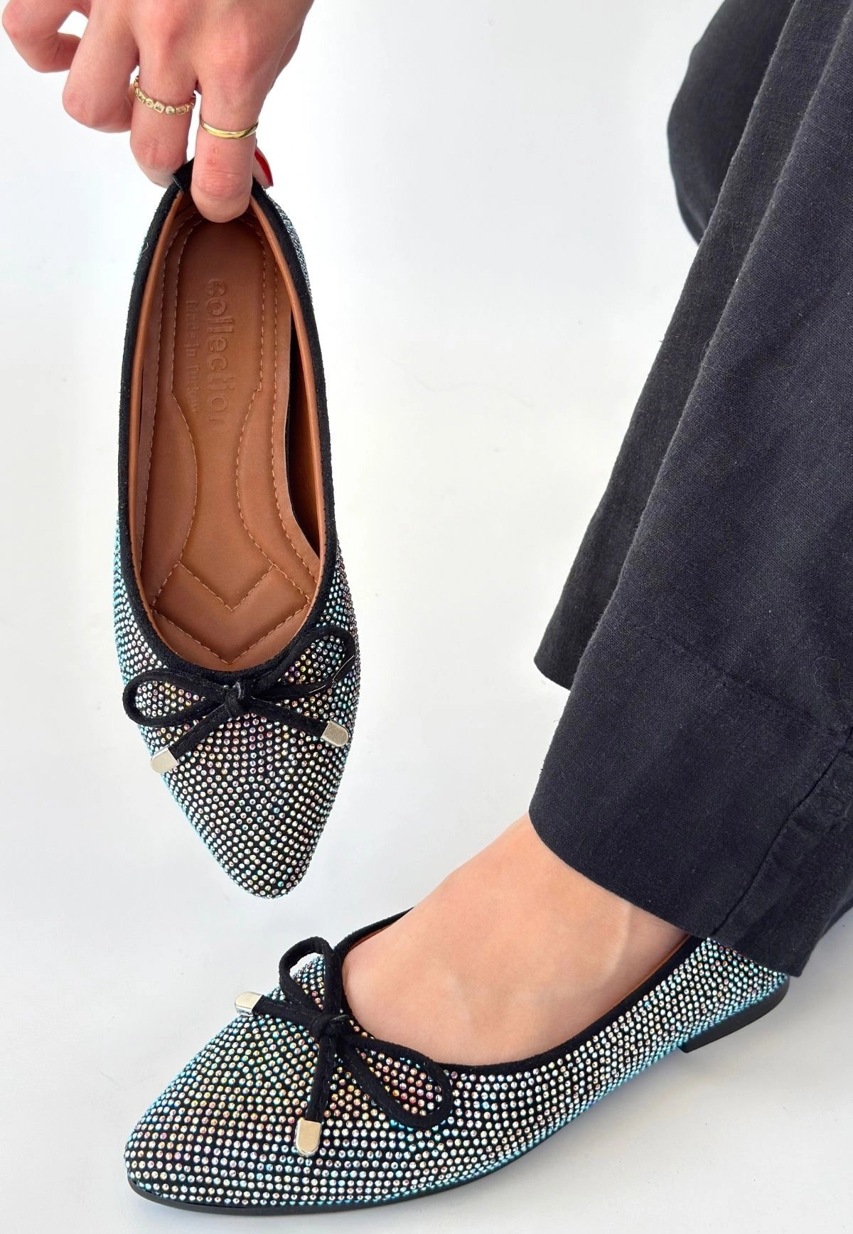 Sarra Siyah Saten İşlemeli Babet Ayakkabı