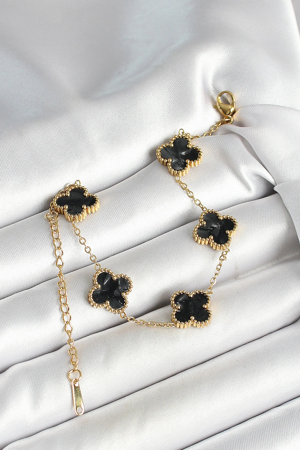 316L Çelik Sedefli Siyah Gold Renk Yonca Kadın Bileklik