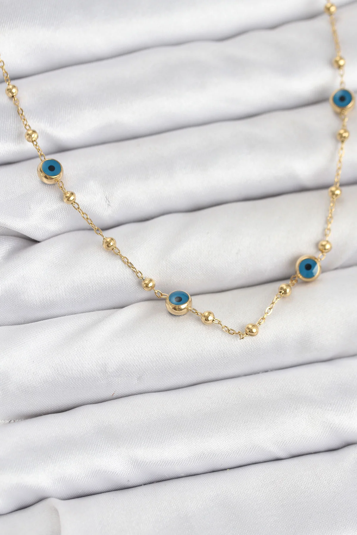 316L Çelik Gold Renk Nazarlı ve Topçuklu Model Kadın Kolye