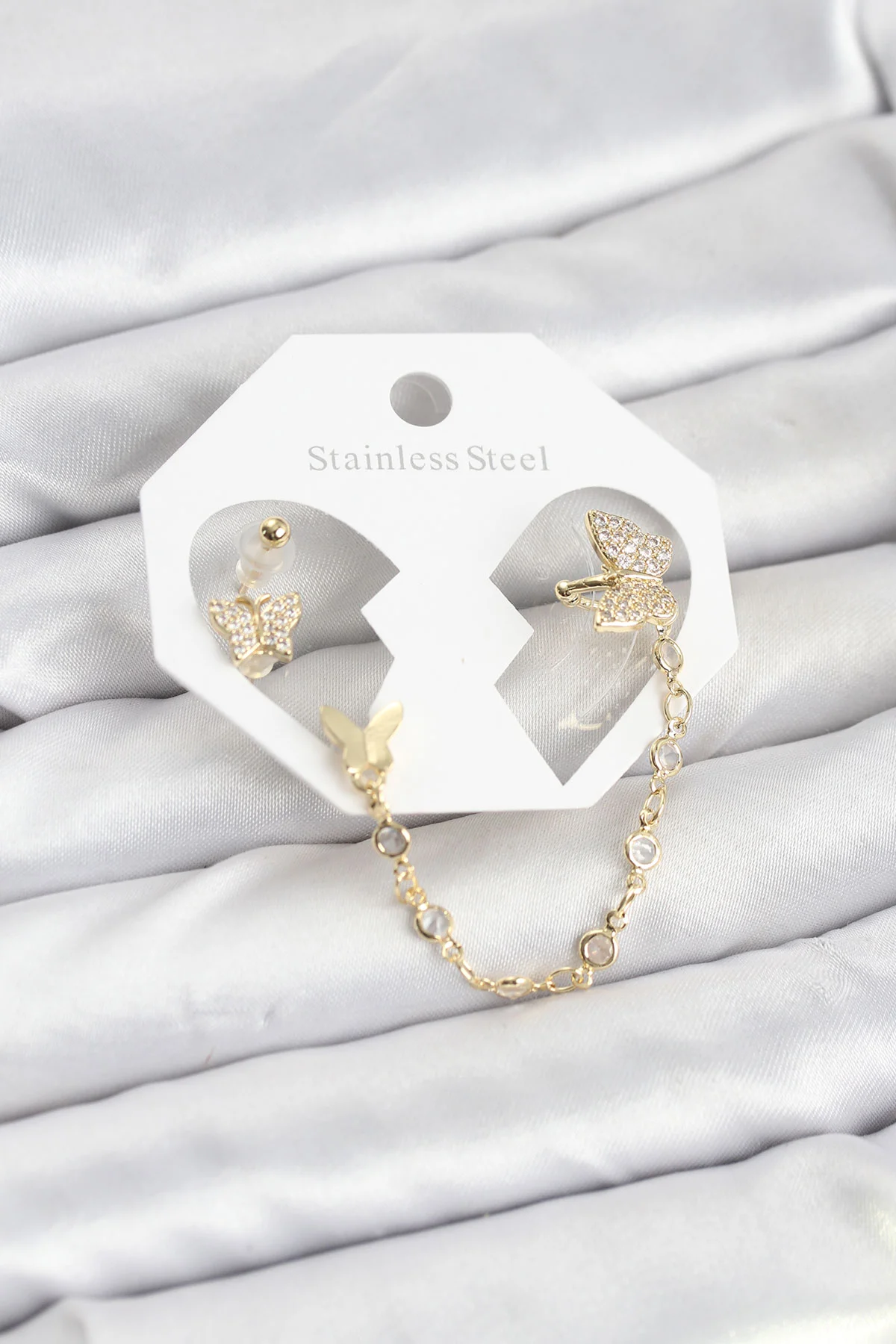 Kelebek Model Pirinç Gold Renk Zincir Bağlantılı Ear Cuff Küpe Seti