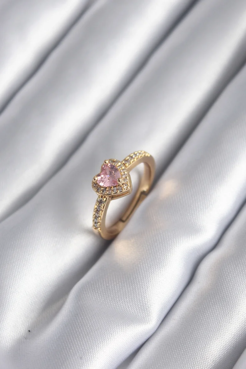Pirinç Gold Renk Pembe Zirkon Taş Kalp Charm Model Kadın Yüzük 5886