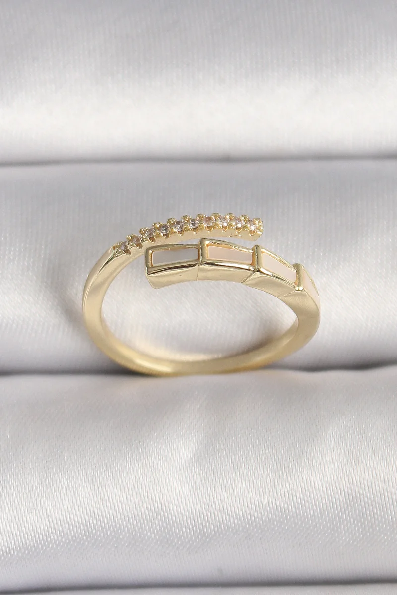 Pirinç Gold Renk Zirkon Taş Detaylı Yılan Model Ayarlanabilir Yüzük 5886