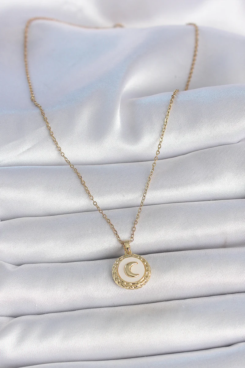316L Çelik Gold Renk Zincir Beyaz Mineli Hilal İşlemeli Madalyon Model Kadın Kolye 5886