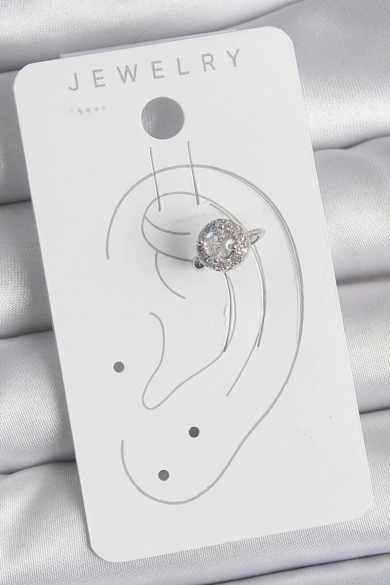 Pirinç Gümüş Renk Zirkon Taşlı Kadın Kıkırdak Model Küpe 5886