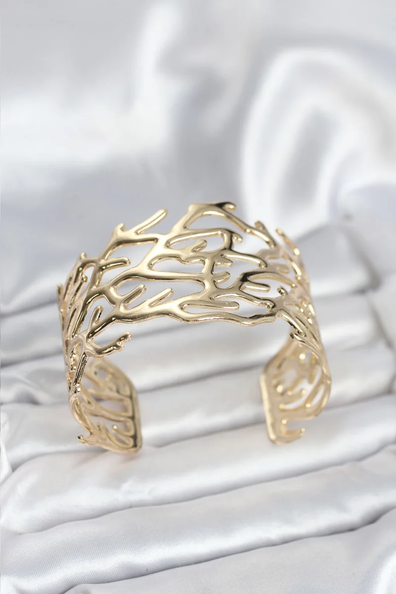 Pirinç Gold Renk Vintage Model Kadın Bileklik 5886