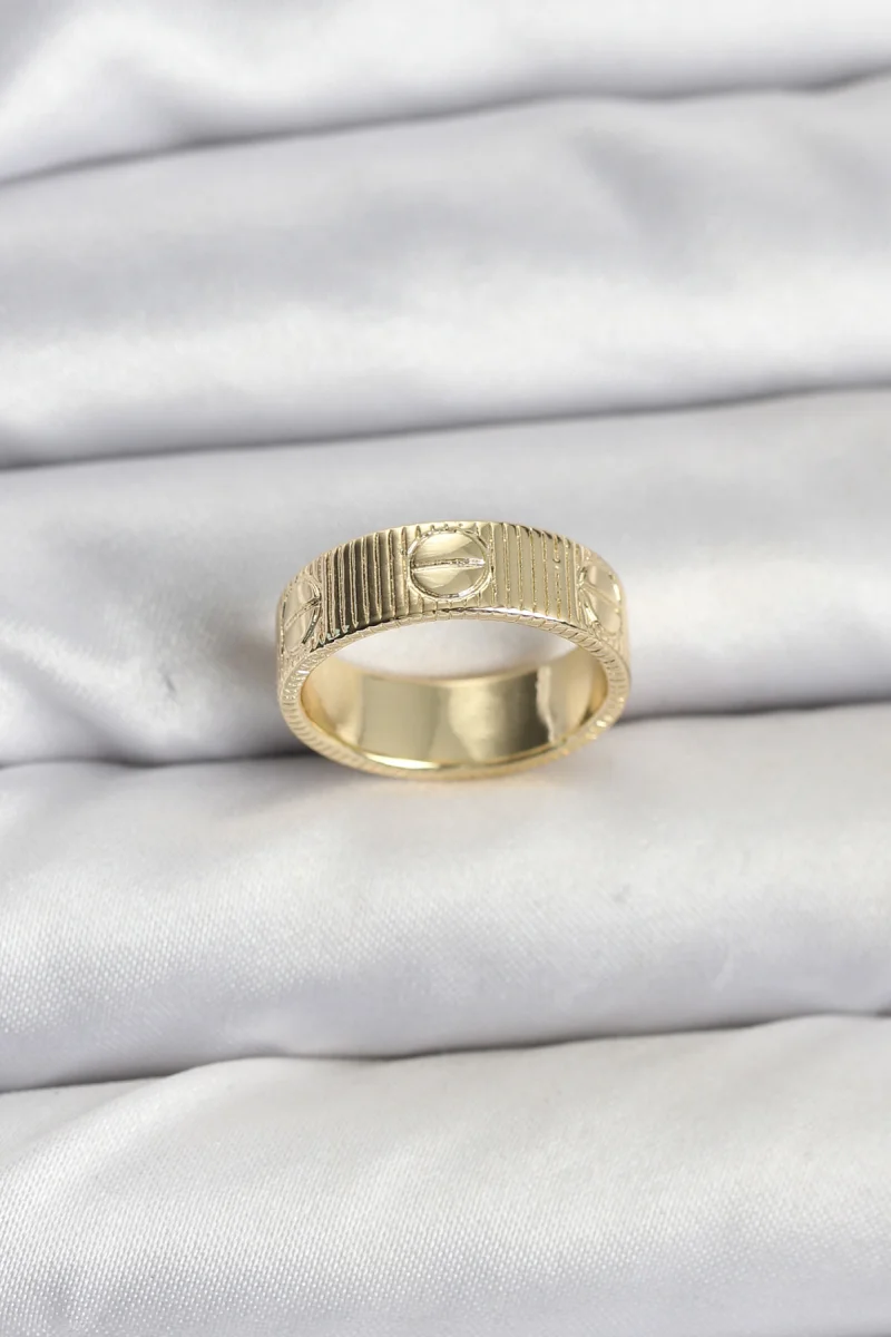 Gold Renk Model Kadın Yüzük 5886