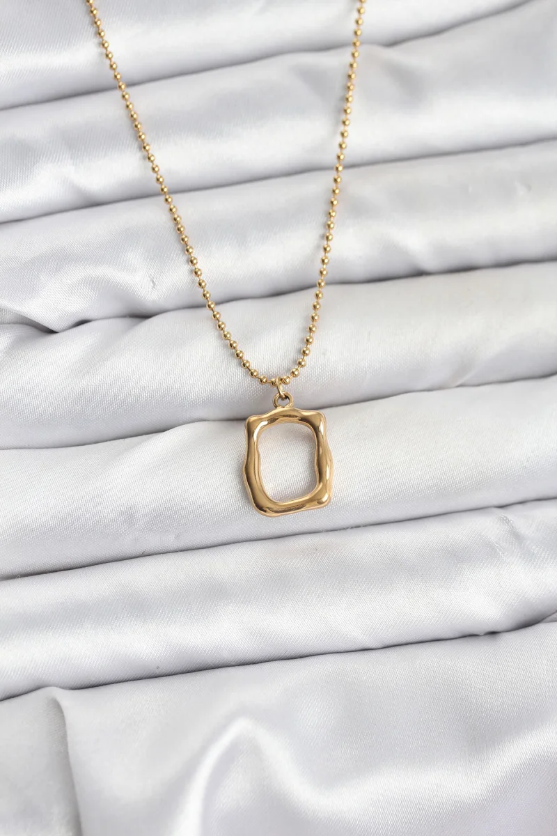 316L Çelik Zincir Gold Renk Model Kadın Kolye 5886