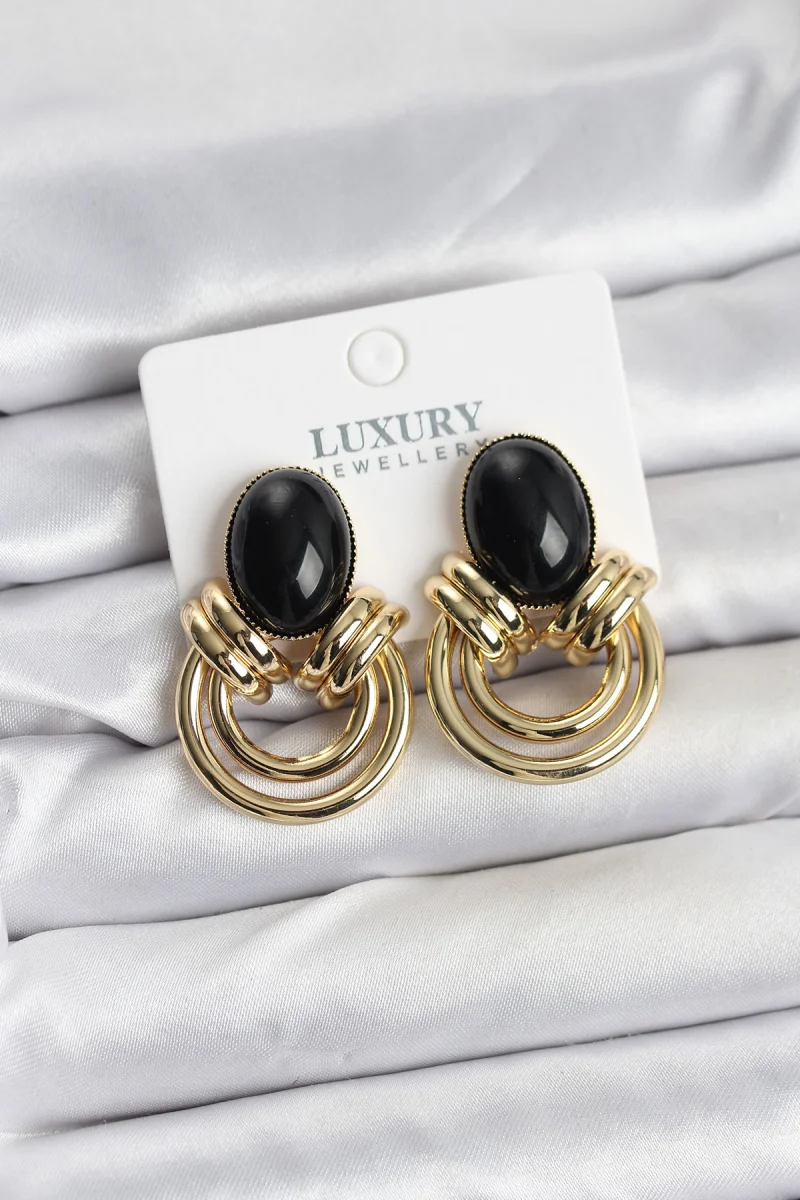 Pirinç Gold Renk Siyah Taşlı Vintage Kadın Küpe 5886