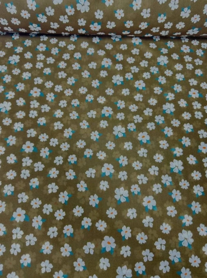 Masa Örtüsü & Piknik Örtsü -Raşel Kumaş 120 cm X 160 cm -Papatya Desenli