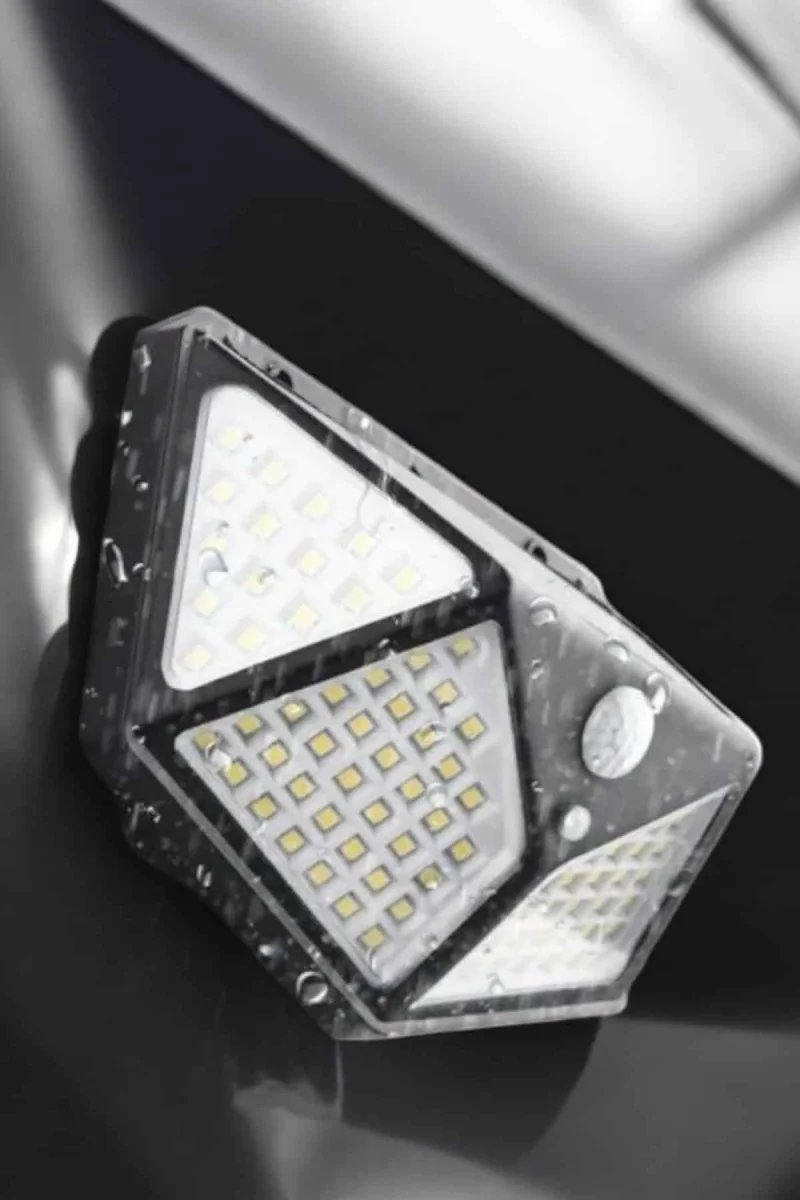 Güneş Enerjili Bahçe Aydınlatma Lambası Solar 100 Led Lamba