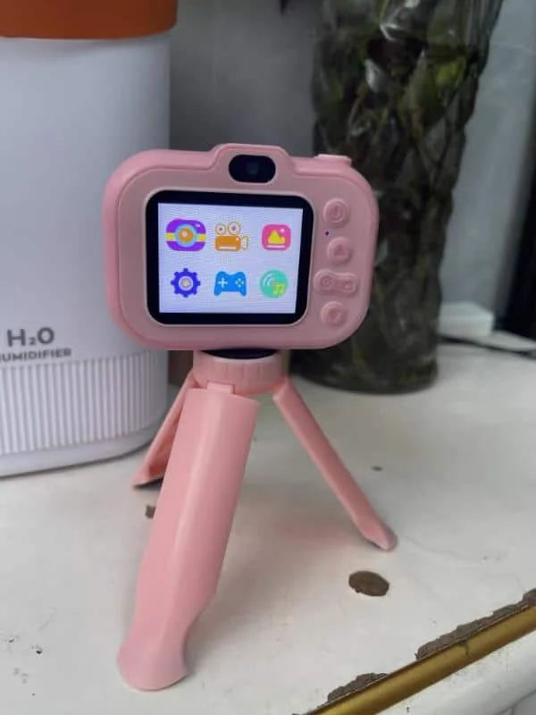 Ayaklı Mini Fotoğraf Makinesi Çocuk Için Eğitici Video Kamera