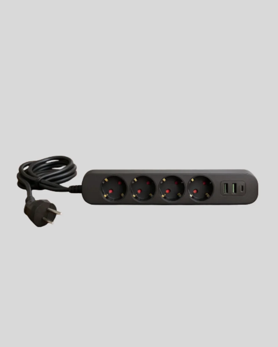 4 Priz 2 USB 1 Type-C Akım Korumalı Çoklu Priz Led Anahtarlı