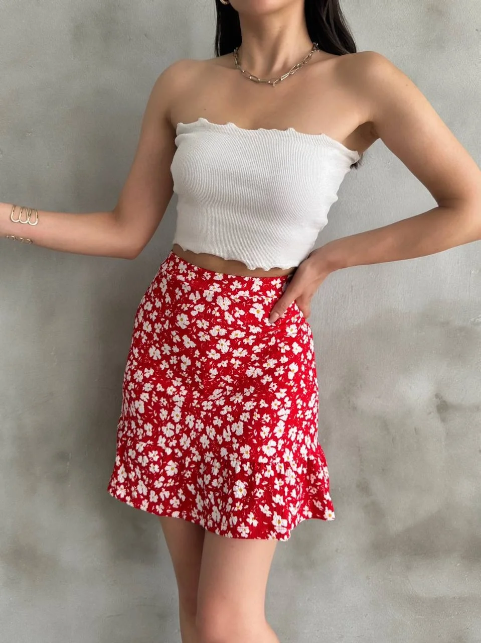 Kadın Kırmızı Çiçek Desenli Mini Şort Etek