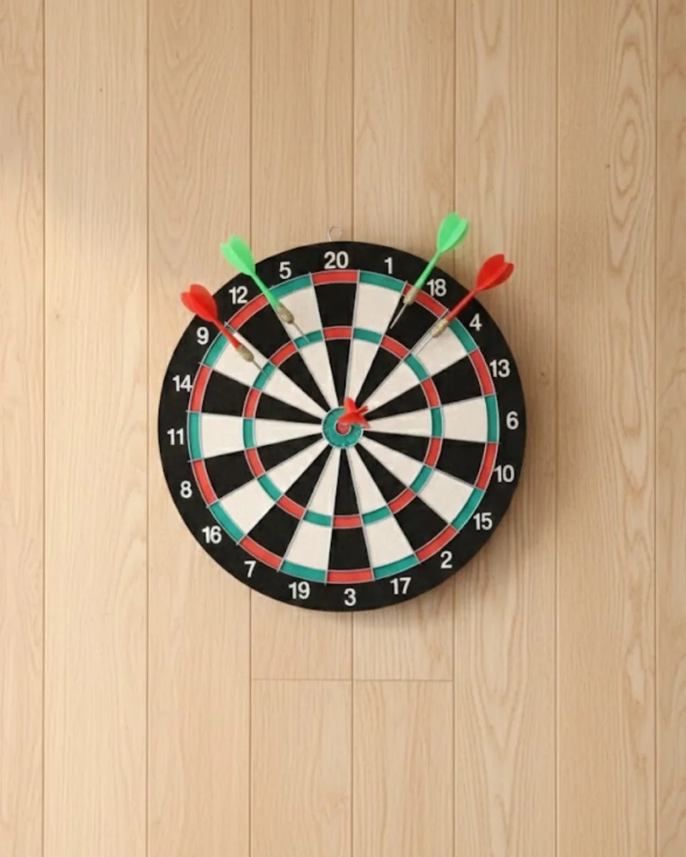 17 İnç Dart Tahtası Şık Tasarım Dayanıklı Yapı ve Dart Oku Hediyeli