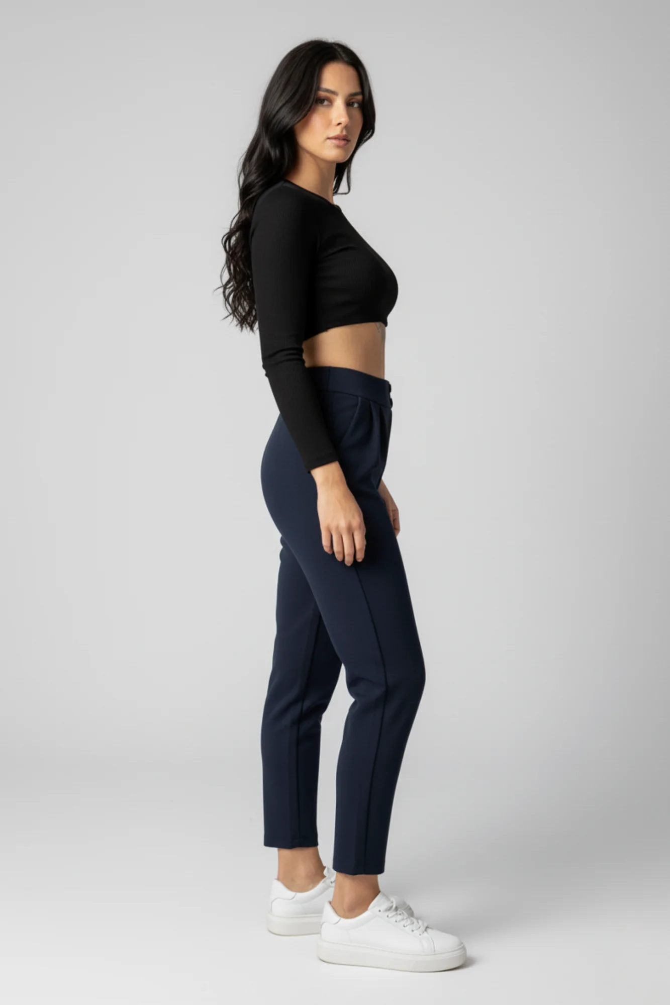 Kadın Yüksek Bel Çift Düğmeli Havuç Model Bilek Boy Krep Pantolon – Lacivert